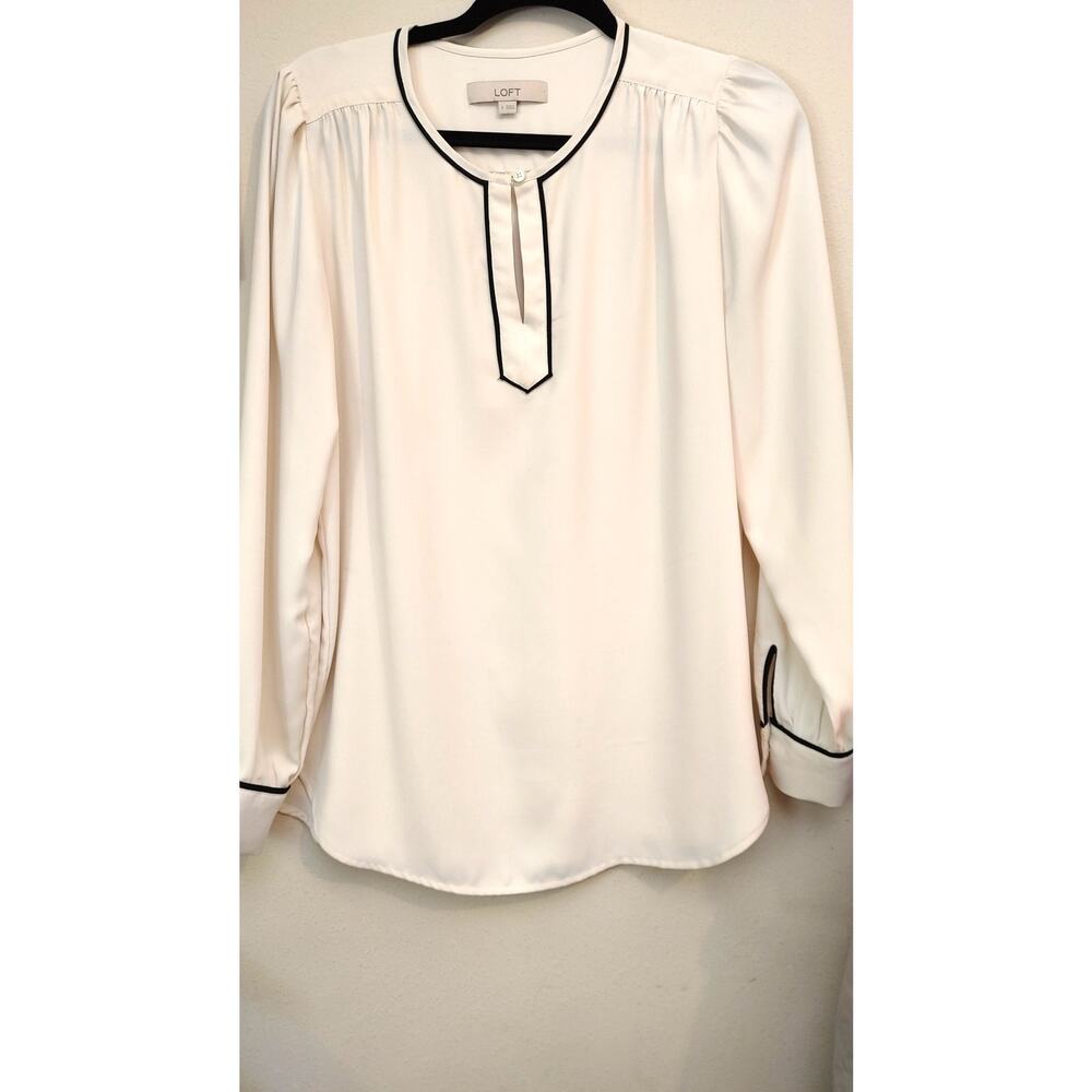 LOFT Blouse White Black Peak Sleeve Feminine White Black Small